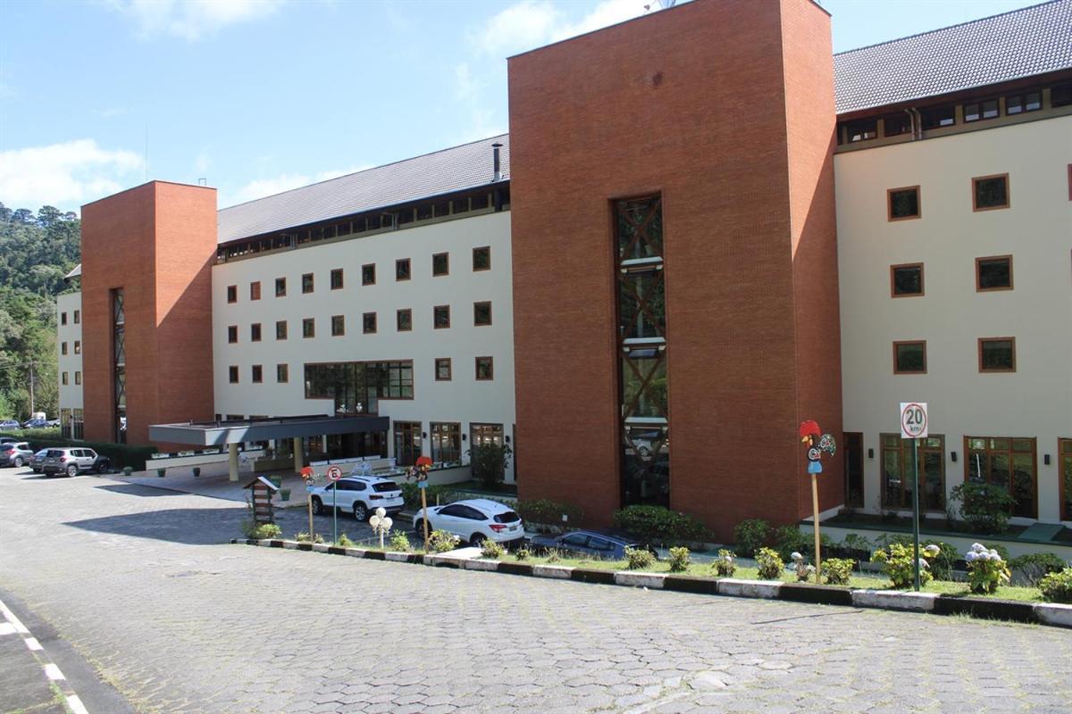 Satelite - Hotel 3*
